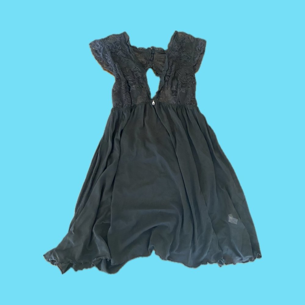 Black lace babydoll chemise